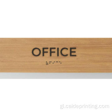 Sinal de oficina con braille